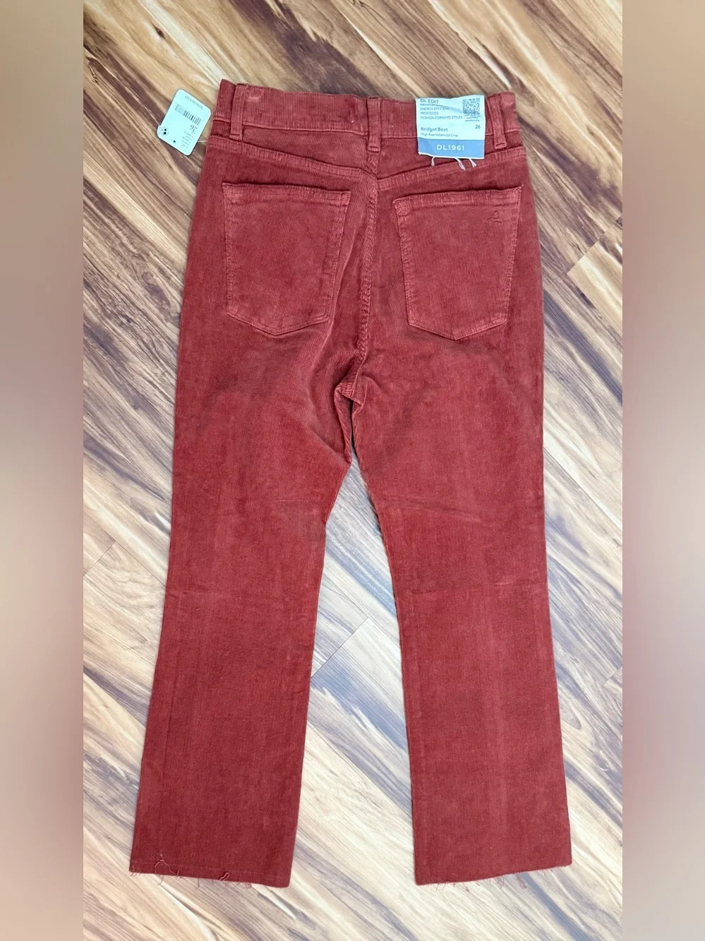✨ New - DL 1962 Bridget Corduroy Crop Flare Pants - Size 26 ✨
